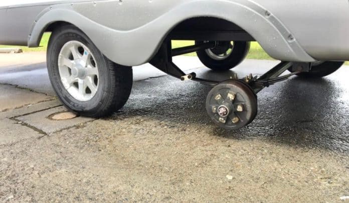 Safety reminder to torque lug nuts