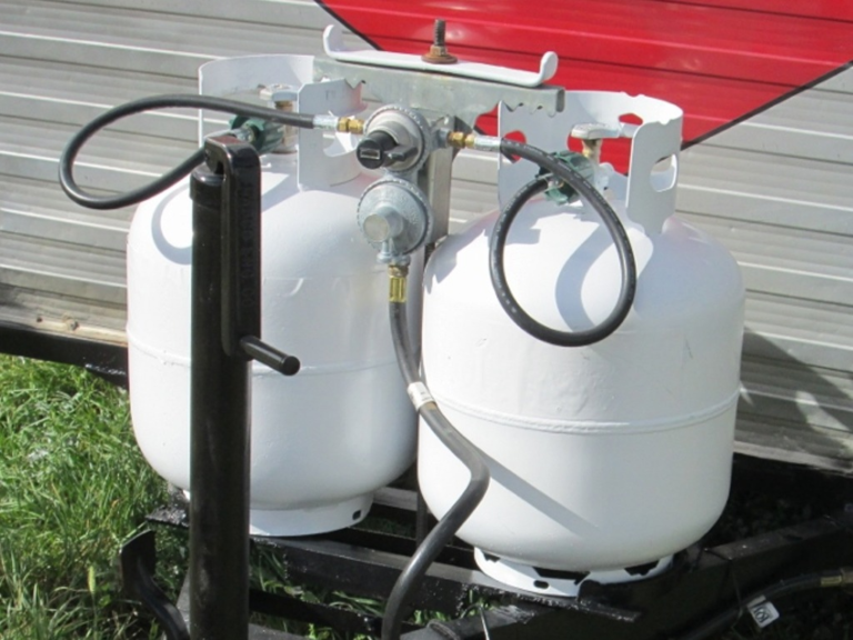 Do RV LP tanks need to be recertified?