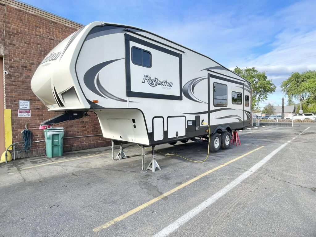 496253252_9819053821522120_1404372910135139995_n - California RV Specialists