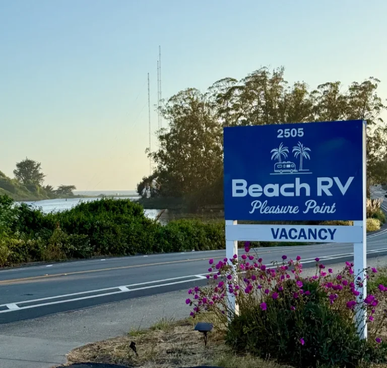 Beach RV Pleasure Point – Monterey Bay’s Hidden Gem for RV Travelers