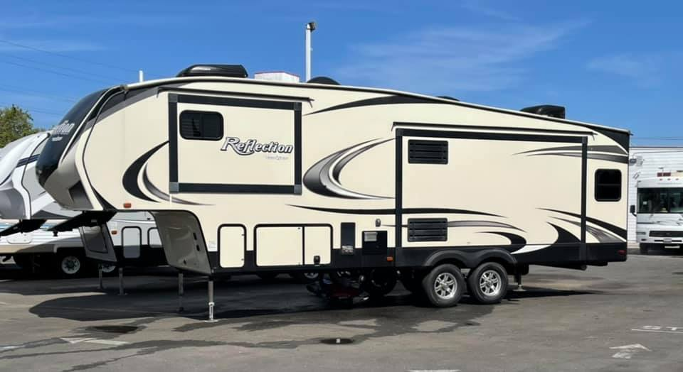 image - California RV Specialists