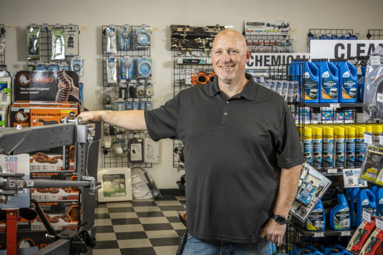 Why So Many RV YouTubers Are Becoming “Whistleblowers” — And What the Industry Really Needs